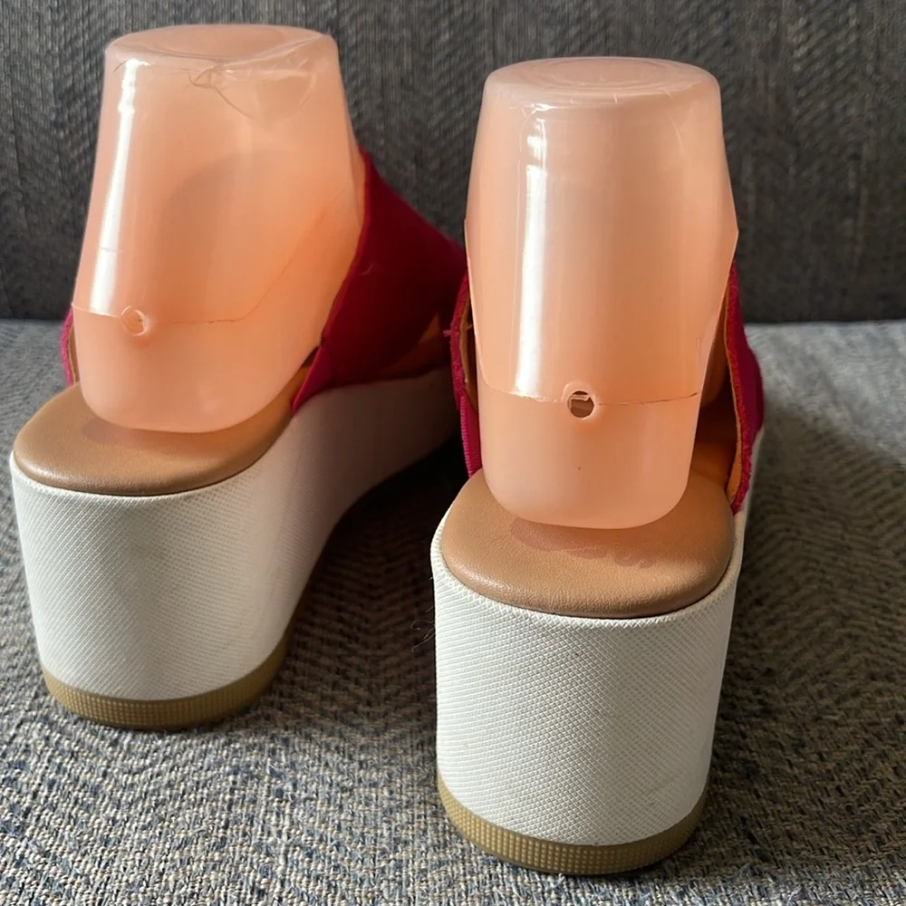 Sorel Pink Suede Platform Slide Sandals, 8